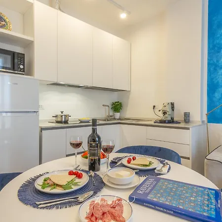 Appartement Stella Placidia Prestigious And Elegant Historic Center, Parking *