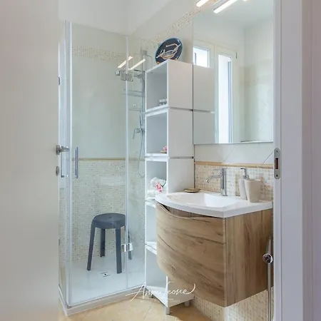 Stella Placidia Prestigious And Elegant Historic Center, Parking Appartement