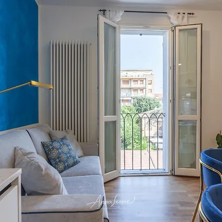 Stella Placidia Prestigious And Elegant Historic Center, Parking Appartement *